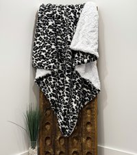 Snow Leopard Luxe Minky Blanket