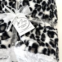 Luxe Cuddle Snow Leopard with Glacier Snow 50"x60" Adult Minky Blanket