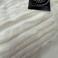 Luxe Cuddle Vienna Natural 50"x60" Adult Minky Blanket