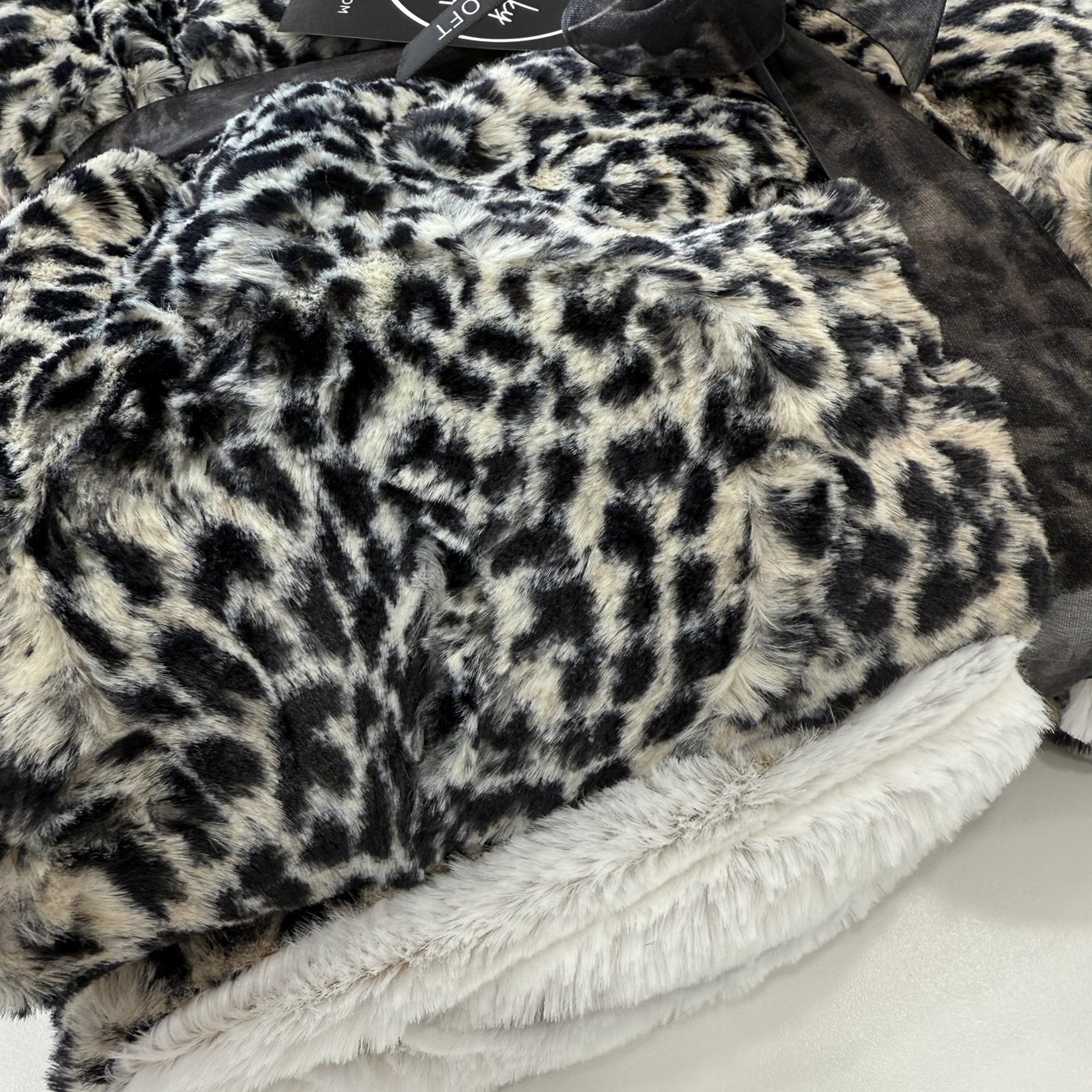 Cheetah Frosted Sand Luxe Minky Blanket