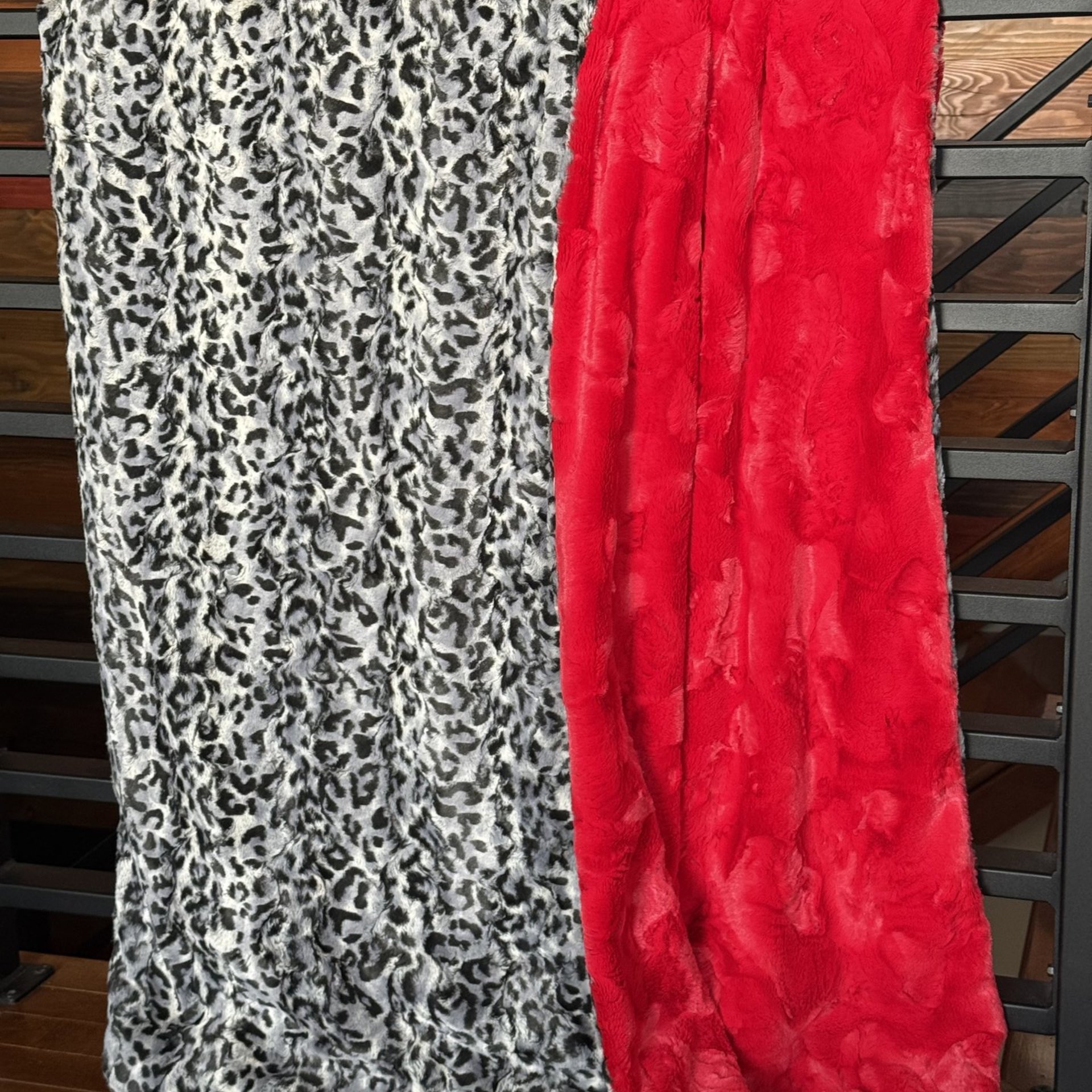 Luxe Cuddle Bobcat with Red Hide 72"x60" XL Adult Minky Blanket