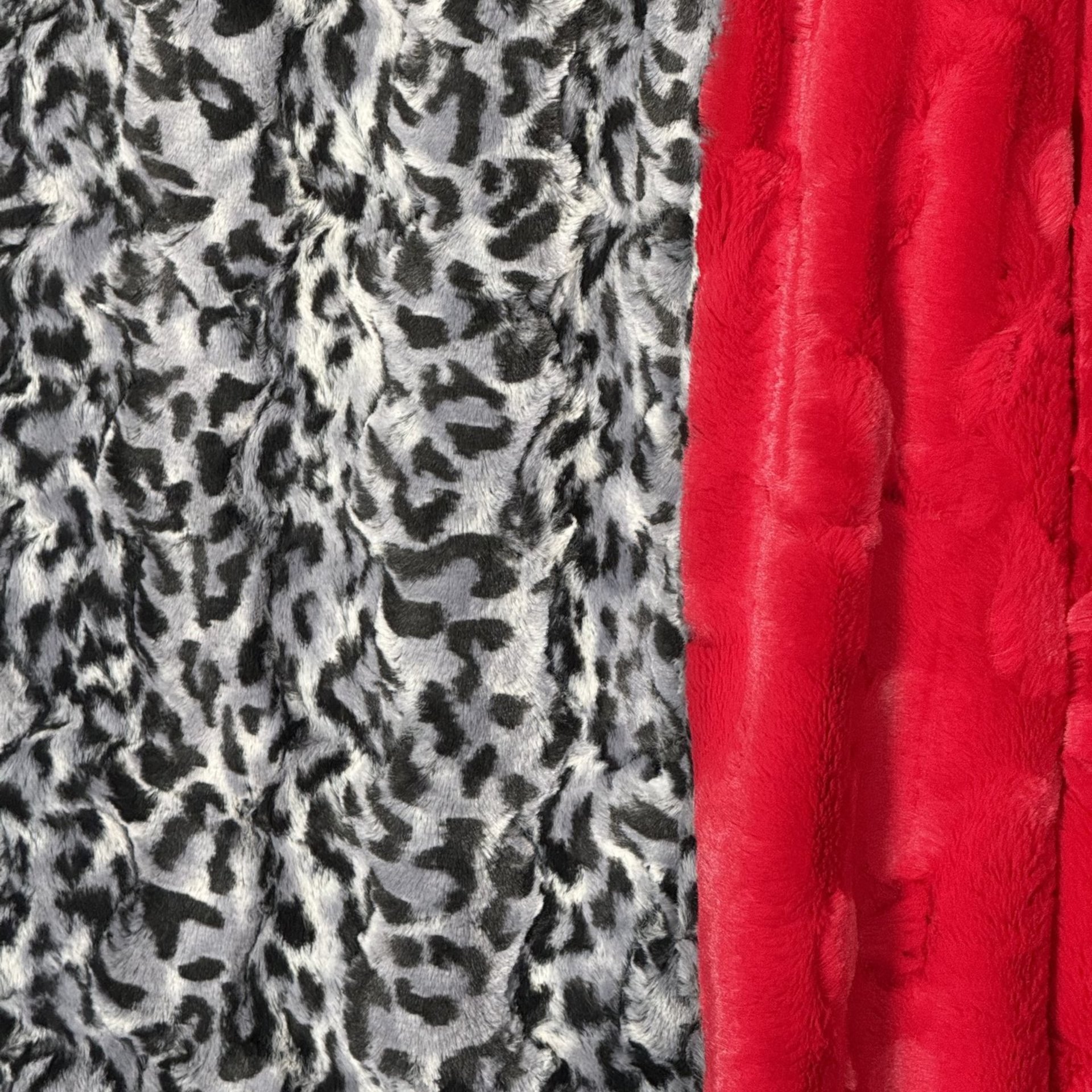 Luxe Cuddle Bobcat with Red Hide 72"x60" XL Adult Minky Blanket